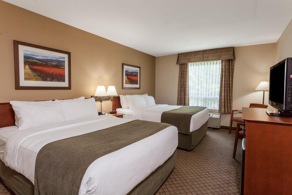 Quality Inn Airport Dieppe Moncton Exterior foto